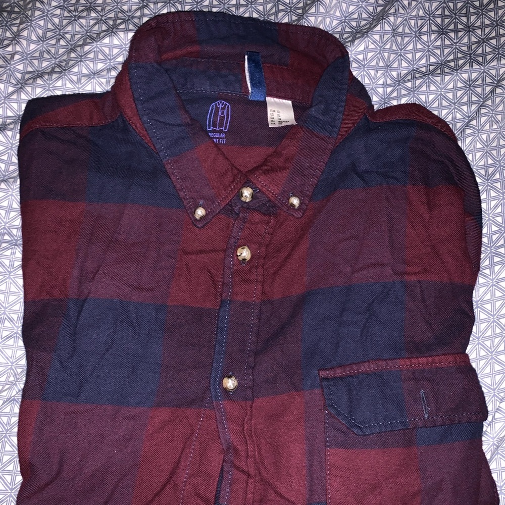 H&M Plaid Button Up Shirt